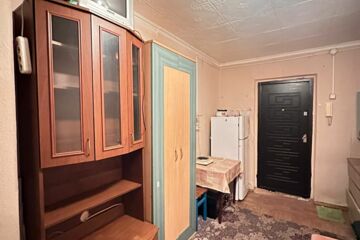 Комната, (всего 1 ком.), 13 м², 2/5 эт.